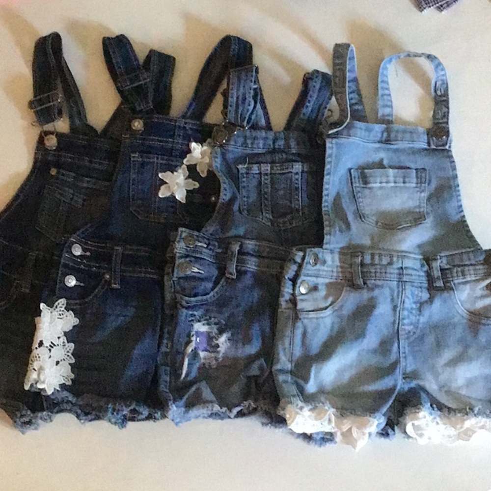 Girls bundle of shortalls